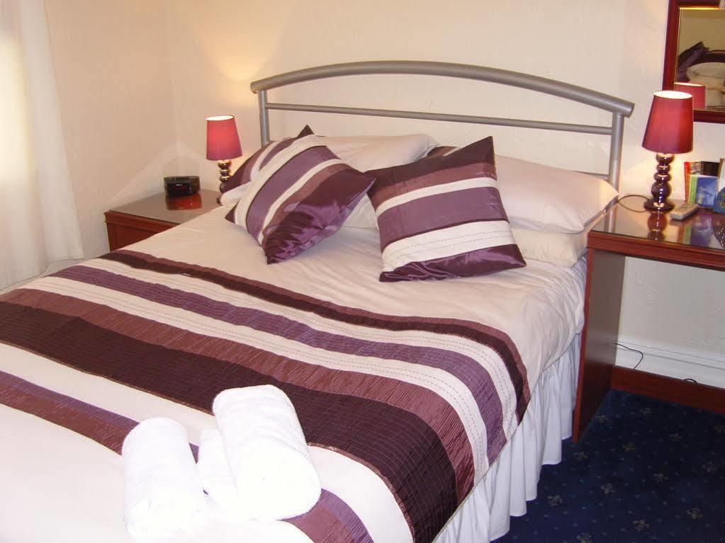 Blueshutters Hotel Poole Exterior photo
